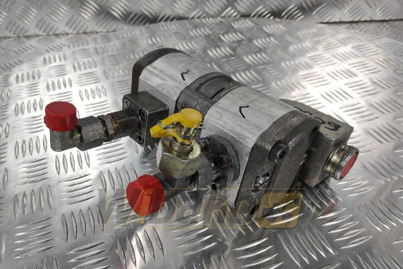 Bosch 0510565014 1517222467/1517222377 - Bomba hidráulica para Maquinaria de construcción: foto 2 Bosch 0510565014 1517222467/1517222377 - Bomba hidráulica para Maquinaria de construcción: foto 2