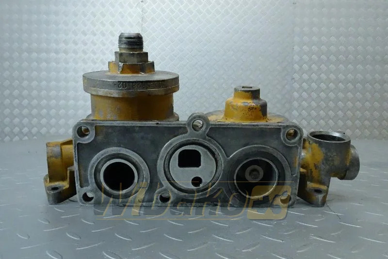 Caterpillar 166-1329 - Filtro de aceite para Maquinaria de construcción: foto 1 Caterpillar 166-1329 - Filtro de aceite para Maquinaria de construcción: foto 1