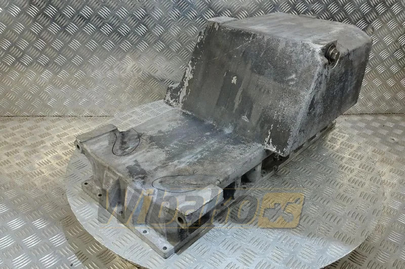 Deutz 04222651 - Cárter de aceite para Maquinaria de construcción: foto 1 Deutz 04222651 - Cárter de aceite para Maquinaria de construcción: foto 1