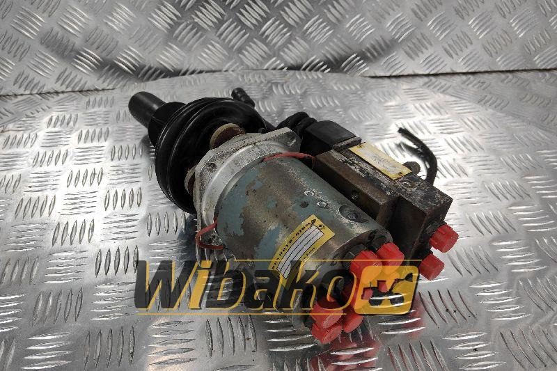 Joystick Rexroth 5TH6-U06307/1X2TH6L06-10/1M 226067/226068 - Cabina e interior para Maquinaria de construcción: foto 2 Joystick Rexroth 5TH6-U06307/1X2TH6L06-10/1M 226067/226068 - Cabina e interior para Maquinaria de construcción: foto 2