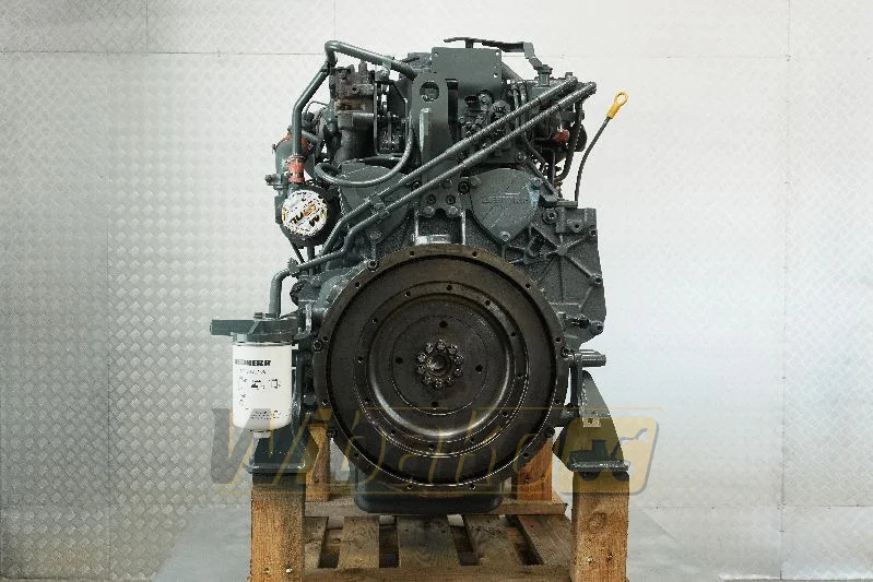 Liebherr D934 A7 10128321 - Motor para Maquinaria de construcción: foto 4 Liebherr D934 A7 10128321 - Motor para Maquinaria de construcción: foto 4