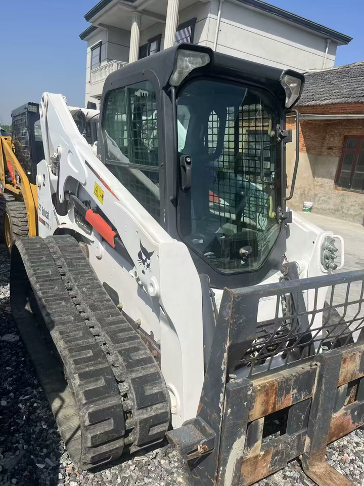 BOBCAT T770 - Plataforma de tijeras: foto 3 BOBCAT T770 - Plataforma de tijeras: foto 3