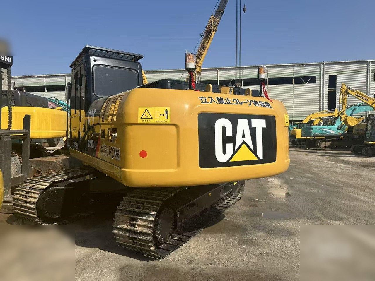 CATERPILLAR 320D2L - Excavadora de cadenas: foto 3 CATERPILLAR 320D2L - Excavadora de cadenas: foto 3