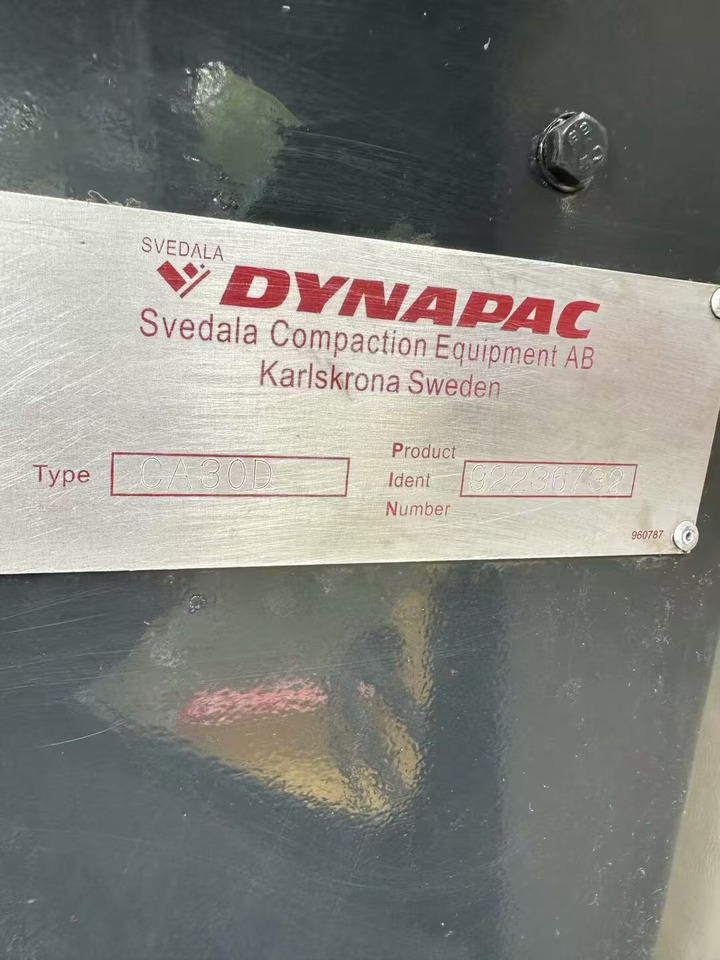DYNAPAC CA30D - Cargadora de ruedas: foto 5 DYNAPAC CA30D - Cargadora de ruedas: foto 5