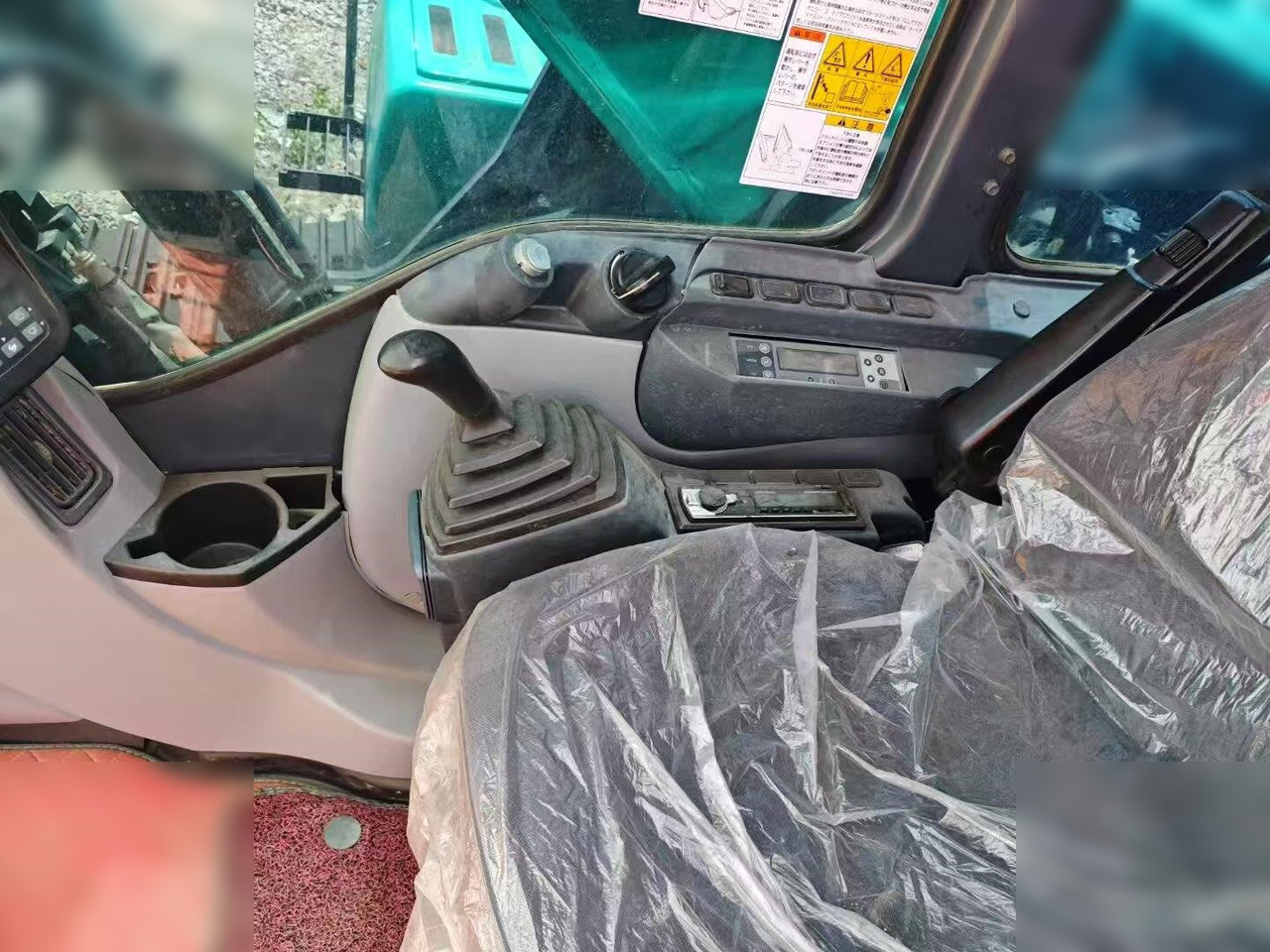 Excavadora de cadenas KOBELCO SK350D: foto 9