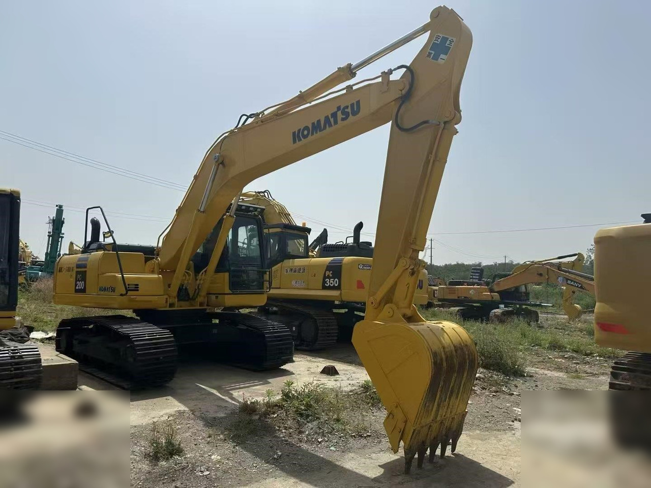 KOMATSU PC200-8 - Excavadora de cadenas: foto 4 KOMATSU PC200-8 - Excavadora de cadenas: foto 4