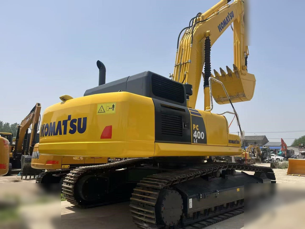 KOMATSU PC400 LC-8 - Excavadora de cadenas: foto 1 KOMATSU PC400 LC-8 - Excavadora de cadenas: foto 1