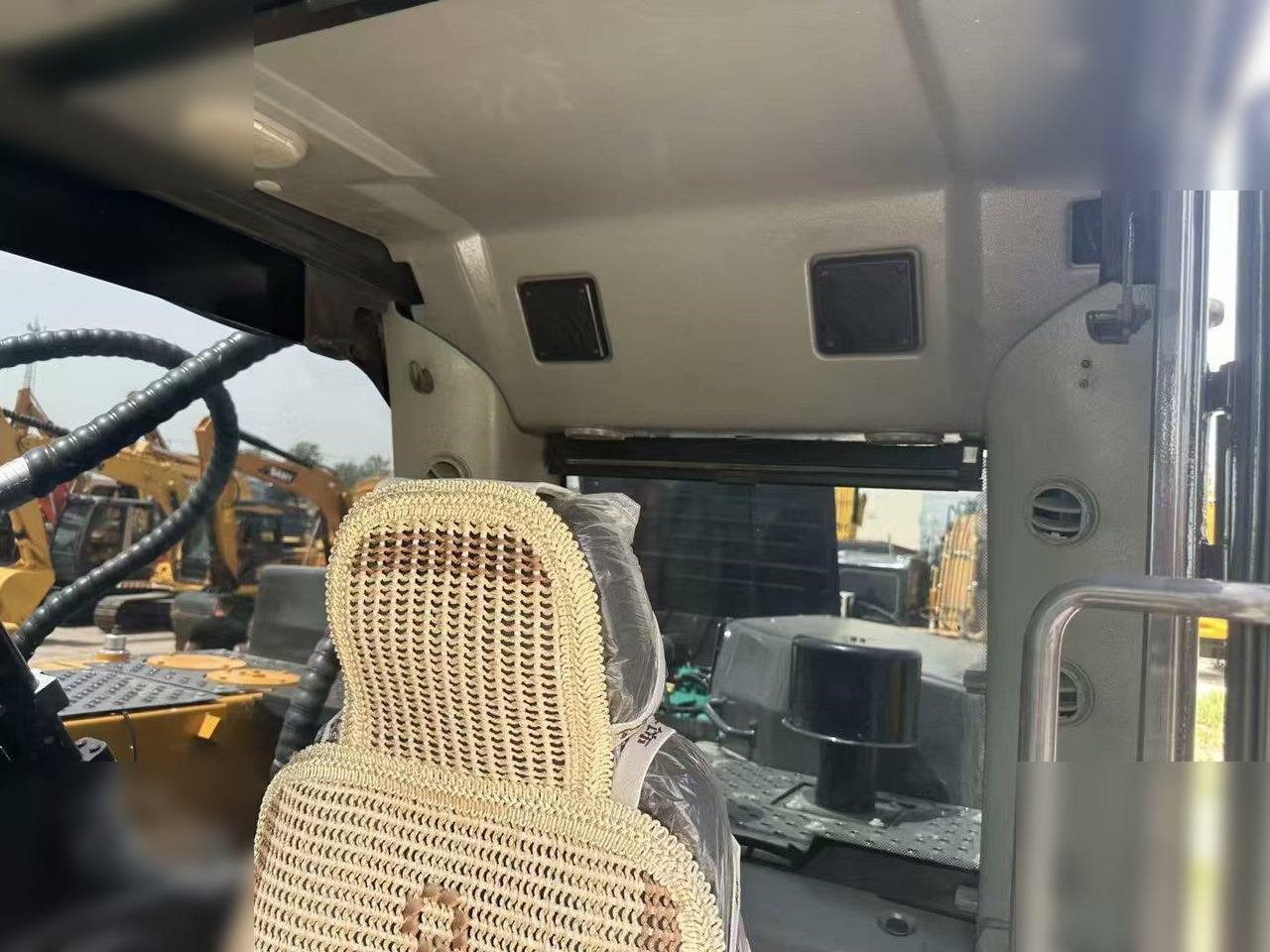 VOLVO EC300 - Excavadora de cadenas: foto 2 VOLVO EC300 - Excavadora de cadenas: foto 2