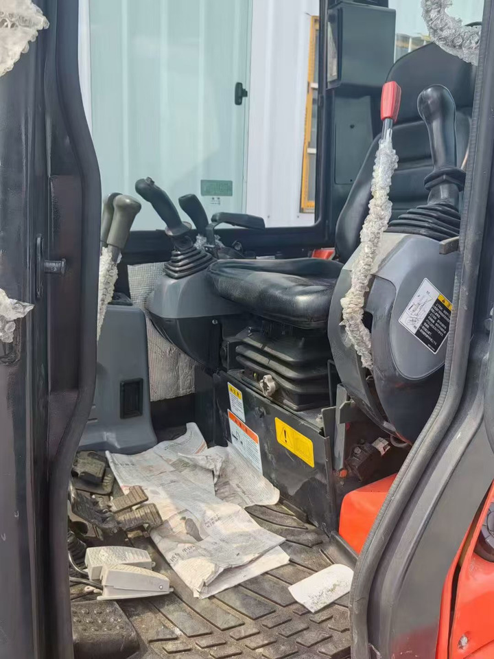 Kubota mini excavator - Miniexcavadora: foto 4 Kubota mini excavator - Miniexcavadora: foto 4