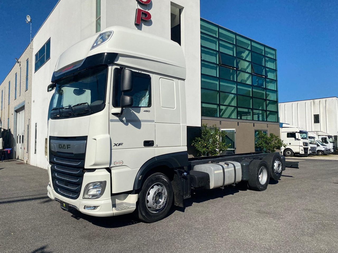 DAF XF 480 - Camión chasis: foto 1 DAF XF 480 - Camión chasis: foto 1