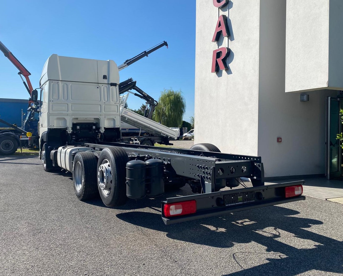 DAF XF 480 - Camión chasis: foto 4 DAF XF 480 - Camión chasis: foto 4
