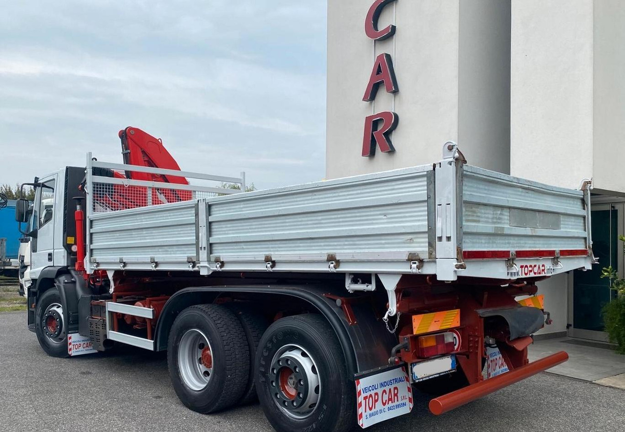 IVECO 440E38 RIBALTABILE TRILATERALE E GRU FASSI - Camión caja abierta, Camión grúa: foto 5 IVECO 440E38 RIBALTABILE TRILATERALE E GRU FASSI - Camión caja abierta, Camión grúa: foto 5