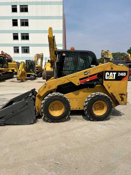 90% New Front Loader Tractor CAT 246D Skid Steer Loader / Used Cat 226B 246C 246d Mini Skid Steer Loader in Stock - Minicargadora: foto 2 90% New Front Loader Tractor CAT 246D Skid Steer Loader / Used Cat 226B 246C 246d Mini Skid Steer Loader in Stock - Minicargadora: foto 2
