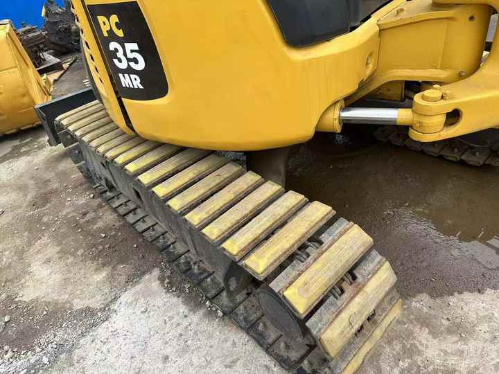 CE/EPA Certified! Komatsu Pc 35 Used Excavator komatsu Pc35 Mini 3 Ton Crawler Excavator with Rubber Track for Sale - Miniexcavadora: foto 5 CE/EPA Certified! Komatsu Pc 35 Used Excavator komatsu Pc35 Mini 3 Ton Crawler Excavator with Rubber Track for Sale - Miniexcavadora: foto 5