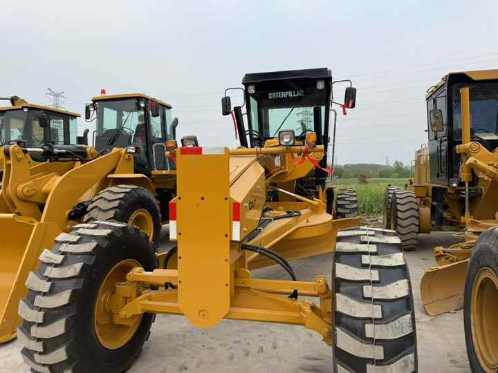 Certified CAT 140G Grader Used Construction Machine | No Accidents, Ready to Work | Price Negotiable - Grader: foto 3 Certified CAT 140G Grader Used Construction Machine | No Accidents, Ready to Work | Price Negotiable - Grader: foto 3