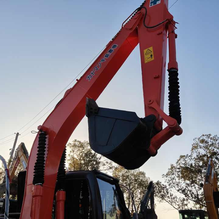 HITACHI ZX130 , Original Japan Surplus Hitachi ZX130 for Sale - Excavadora de cadenas: foto 3 HITACHI ZX130 , Original Japan Surplus Hitachi ZX130 for Sale - Excavadora de cadenas: foto 3