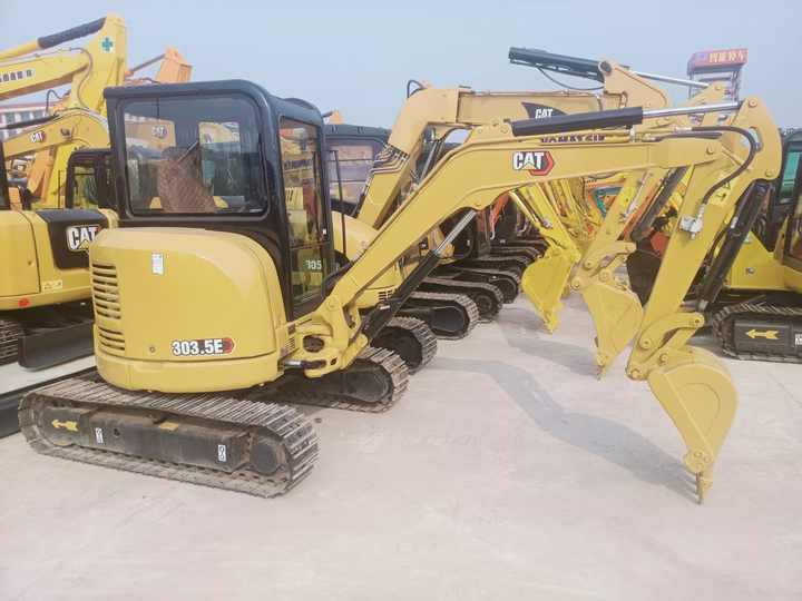 Well-Maintained Used CAT 303.5E Reliable Performance Guaranteed - Excavadora: foto 4 Well-Maintained Used CAT 303.5E Reliable Performance Guaranteed - Excavadora: foto 4