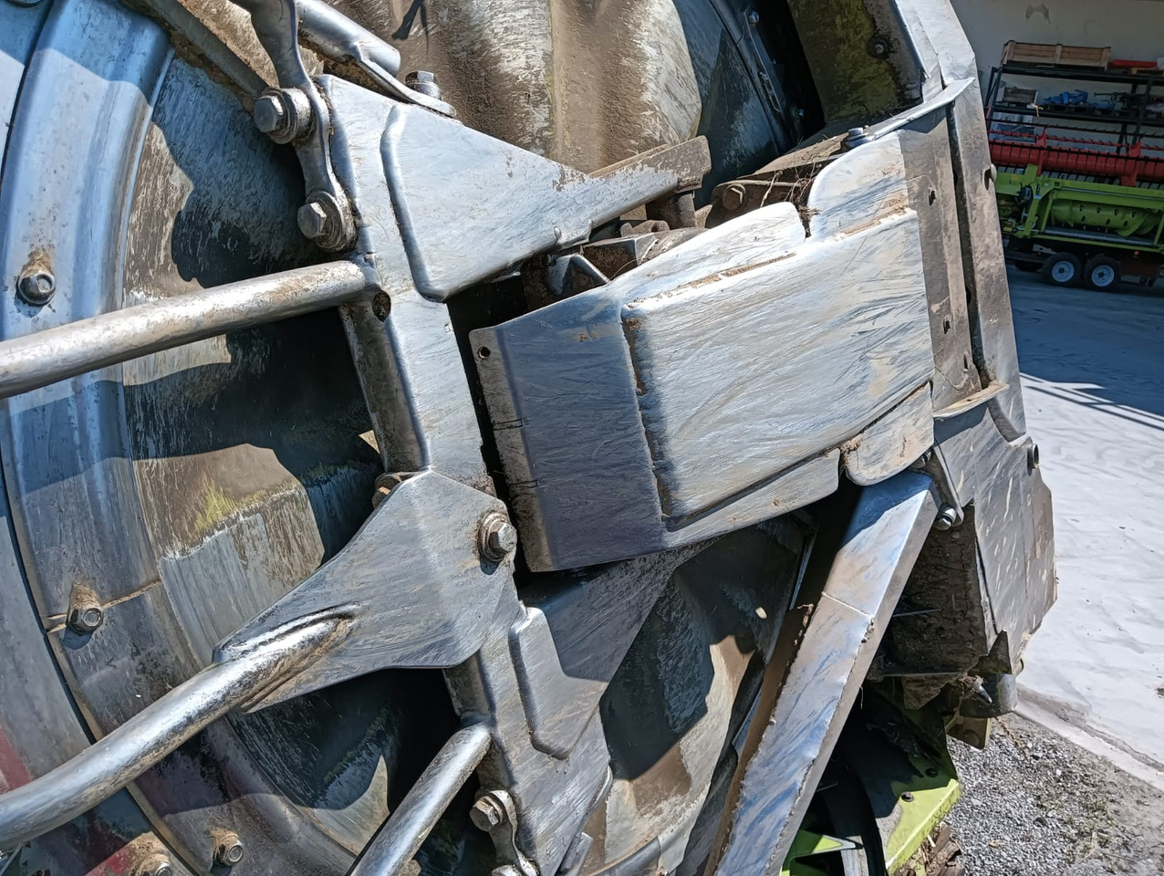 CLAAS ORBIS 600 - Cabezal de maíz: foto 5 CLAAS ORBIS 600 - Cabezal de maíz: foto 5