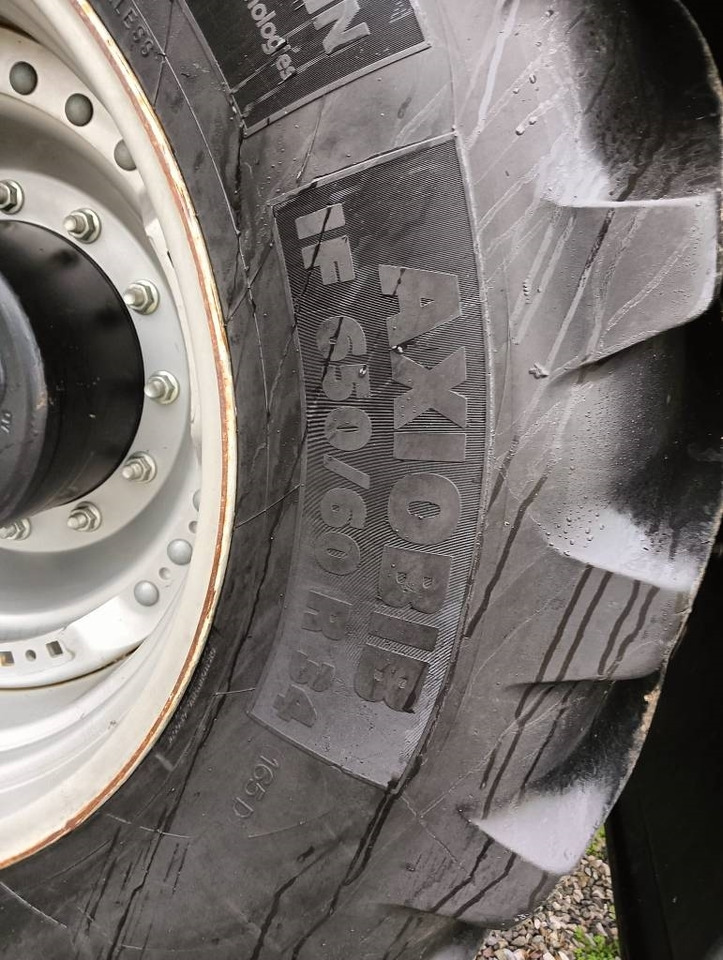 Tractor Case Optum 270: foto 16