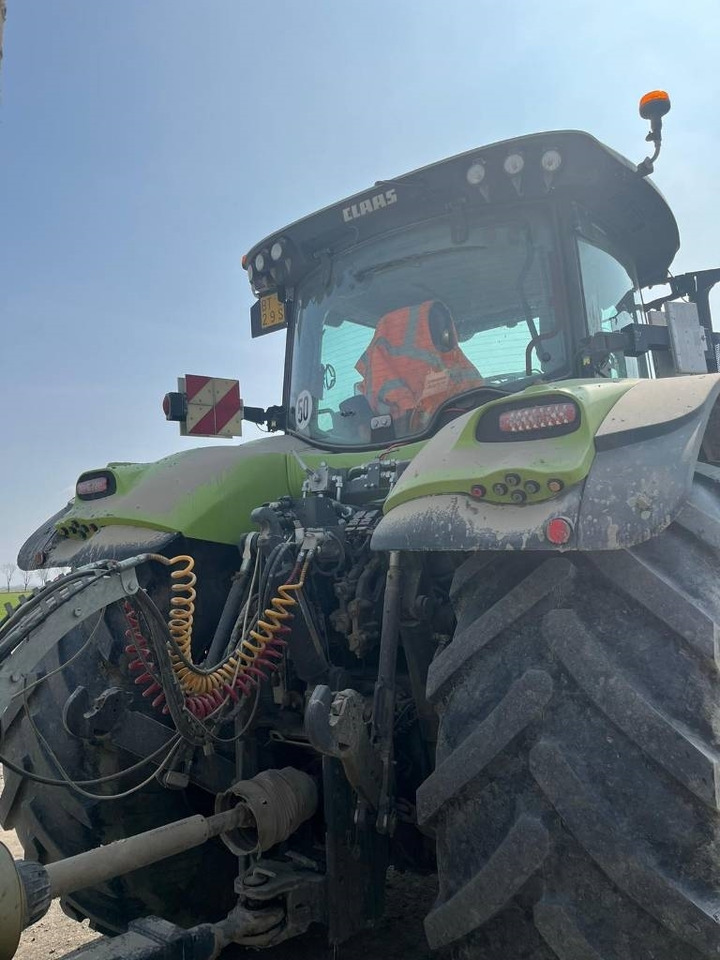 Claas Axion 830 - Tractor: foto 4 Claas Axion 830 - Tractor: foto 4