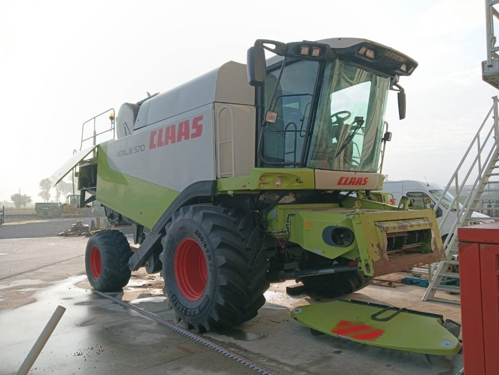 Claas Lexion 570 - Cosechadora de granos: foto 1 Claas Lexion 570 - Cosechadora de granos: foto 1