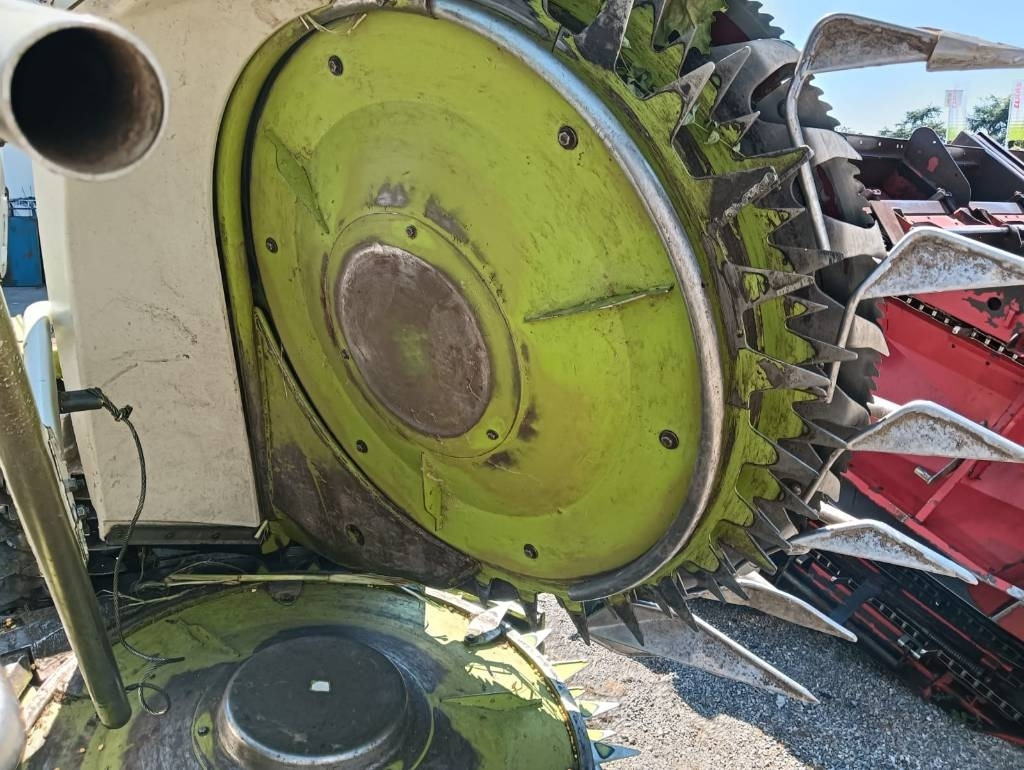 Claas Orbis 600 - Maquinaria de henificación: foto 3 Claas Orbis 600 - Maquinaria de henificación: foto 3