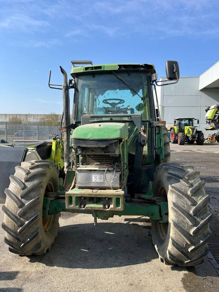 John Deere 6310 - Tractor: foto 2 John Deere 6310 - Tractor: foto 2