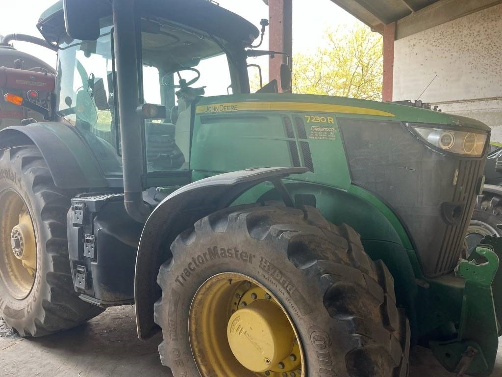John Deere 7230 R - Tractor: foto 4 John Deere 7230 R - Tractor: foto 4