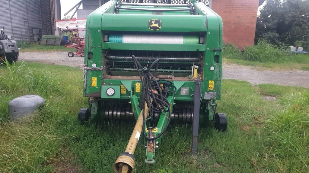 John Deere F 450 - Rotoempacadora: foto 2 John Deere F 450 - Rotoempacadora: foto 2