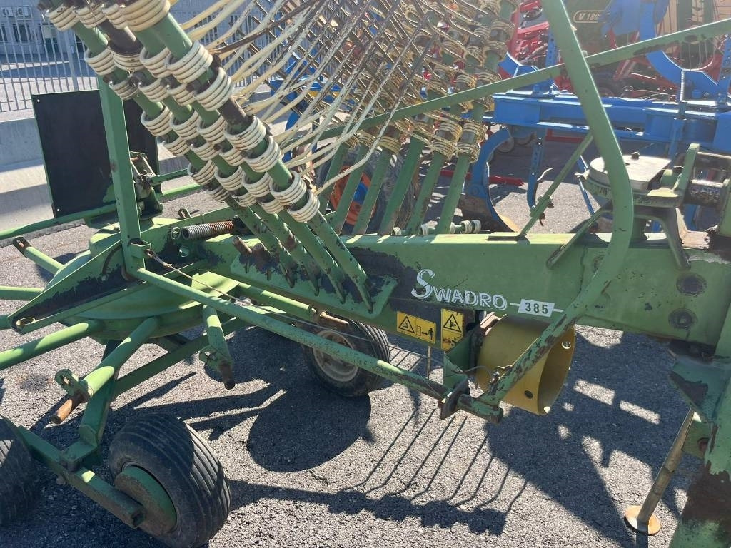 Krone SWADRO 385 - Encintadora de pacas: foto 4 Krone SWADRO 385 - Encintadora de pacas: foto 4