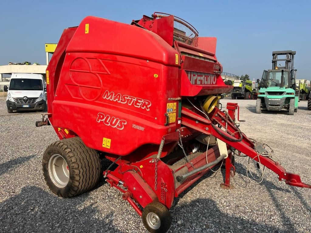 Supertino SP 1650 MASTER PLUS - Rotoempacadora: foto 1 Supertino SP 1650 MASTER PLUS - Rotoempacadora: foto 1