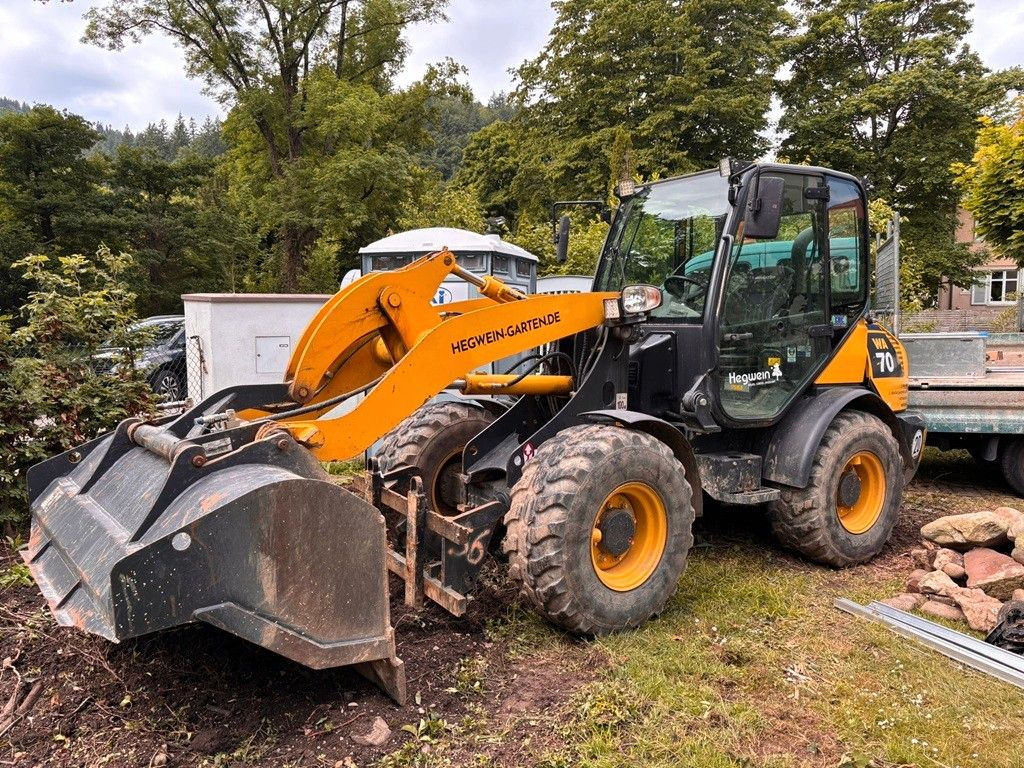 Komatsu WA70-7 - Cargadora de ruedas: foto 1 Komatsu WA70-7 - Cargadora de ruedas: foto 1