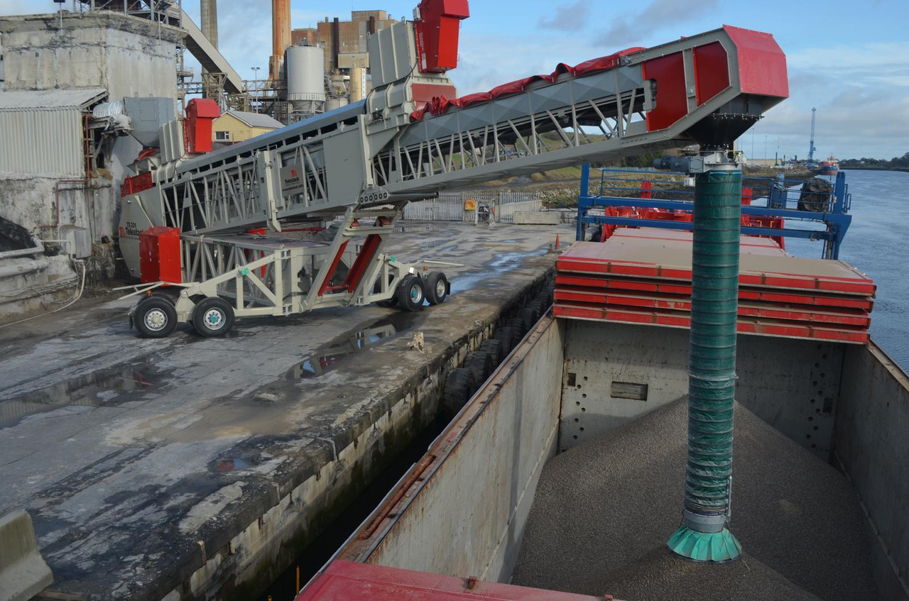 Telestack TS331 Ship Loading Conveyor - Manipulador telescópico: foto 2 Telestack TS331 Ship Loading Conveyor - Manipulador telescópico: foto 2