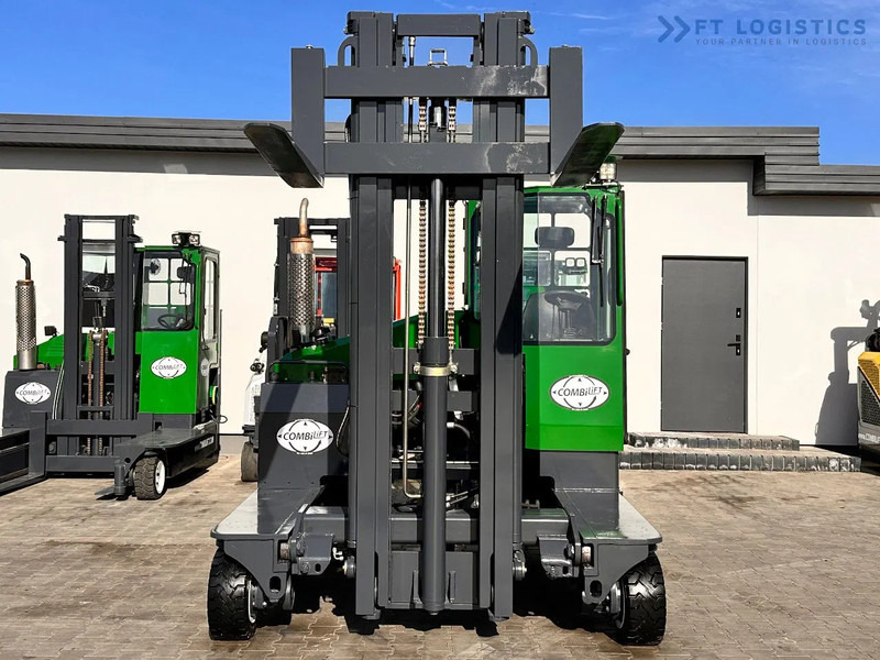 Carretilla de 4 vías Combilift C4000 / LPG / DUPLEX / 4500MM / FREE LIFT / LIKE NEW C4000 / LPG / DUPLEX / 4500MM / FREE LIFT / LIKE NEW: foto 15