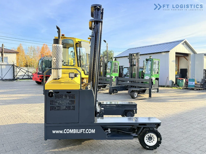 Combilift C4000 – LPG – DUPLEX 4600mm – FREE LIFT – SIDE SHIFT – EXCELLENT CONDITION Wide selection of four-way and side-loading forklifts - Carretilla de 4 vías: foto 5 Combilift C4000 – LPG – DUPLEX 4600mm – FREE LIFT – SIDE SHIFT – EXCELLENT CONDITION Wide selection of four-way and side-loading forklifts - Carretilla de 4 vías: foto 5