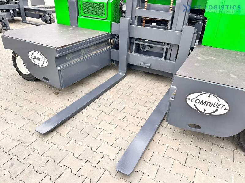 Carretilla de carga lateral Combilift C5000SL / DIESEL / 4500MM / DUPLEX / CABIN / PLATFORMS / LIKE NEW C5000SL / DIESEL / 4500MM / DUPLEX / CABIN / PLATFORMS / LIKE: foto 9 Carretilla de carga lateral Combilift C5000SL / DIESEL / 4500MM / DUPLEX / CABIN / PLATFORMS / LIKE NEW C5000SL / DIESEL / 4500MM / DUPLEX / CABIN / PLATFORMS / LIKE: foto 9