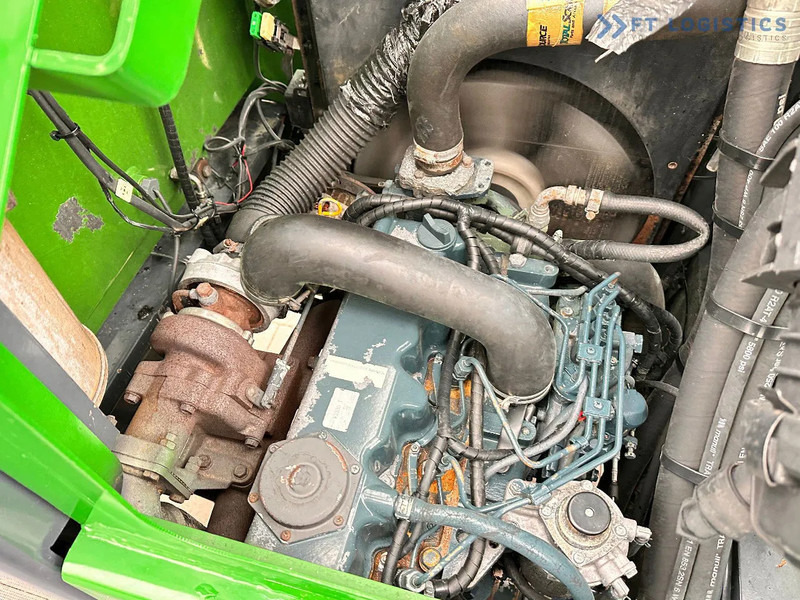 Carretilla de carga lateral Combilift C5000SL / DIESEL / 4500MM / DUPLEX / CABIN / PLATFORMS / LIKE NEW C5000SL / DIESEL / 4500MM / DUPLEX / CABIN / PLATFORMS / LIKE: foto 18 Carretilla de carga lateral Combilift C5000SL / DIESEL / 4500MM / DUPLEX / CABIN / PLATFORMS / LIKE NEW C5000SL / DIESEL / 4500MM / DUPLEX / CABIN / PLATFORMS / LIKE: foto 18