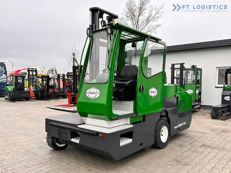 Carretilla de carga lateral Combilift C5000SL / DIESEL / 4500MM / DUPLEX / CABIN / PLATFORMS / LIKE NEW C5000SL / DIESEL / 4500MM / DUPLEX / CABIN / PLATFORMS / LIKE: foto 11 Carretilla de carga lateral Combilift C5000SL / DIESEL / 4500MM / DUPLEX / CABIN / PLATFORMS / LIKE NEW C5000SL / DIESEL / 4500MM / DUPLEX / CABIN / PLATFORMS / LIKE: foto 11
