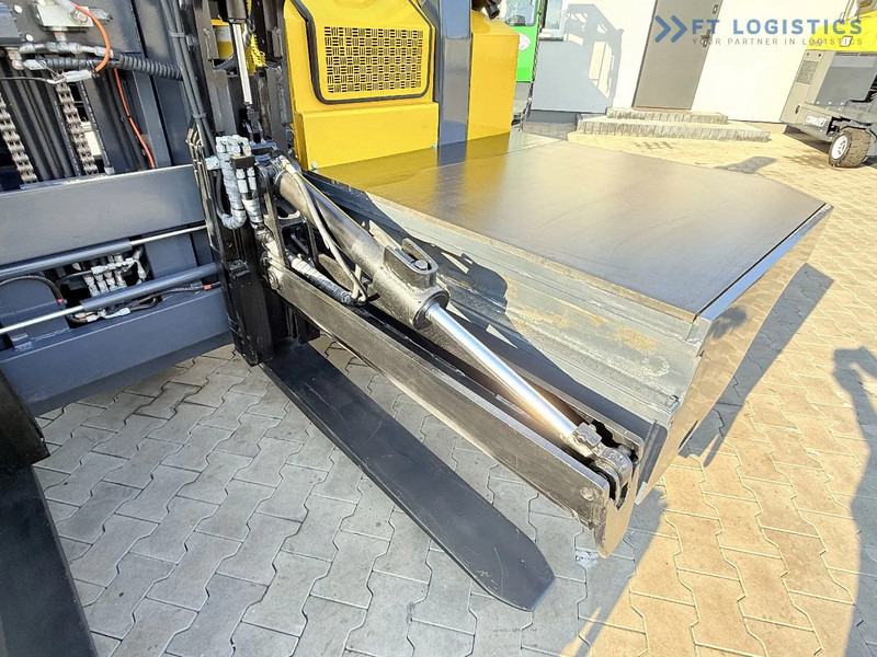 Combilift C6000SR / DUPLEX / 4200MM / LOAD CLAMP ON FORKS / FREE LIFT / DIESEL / POSITIONER / NEW TIRES / LIKE NEW / Wide range of four-wa - Carretilla de 4 vías: foto 5 Combilift C6000SR / DUPLEX / 4200MM / LOAD CLAMP ON FORKS / FREE LIFT / DIESEL / POSITIONER / NEW TIRES / LIKE NEW / Wide range of four-wa - Carretilla de 4 vías: foto 5