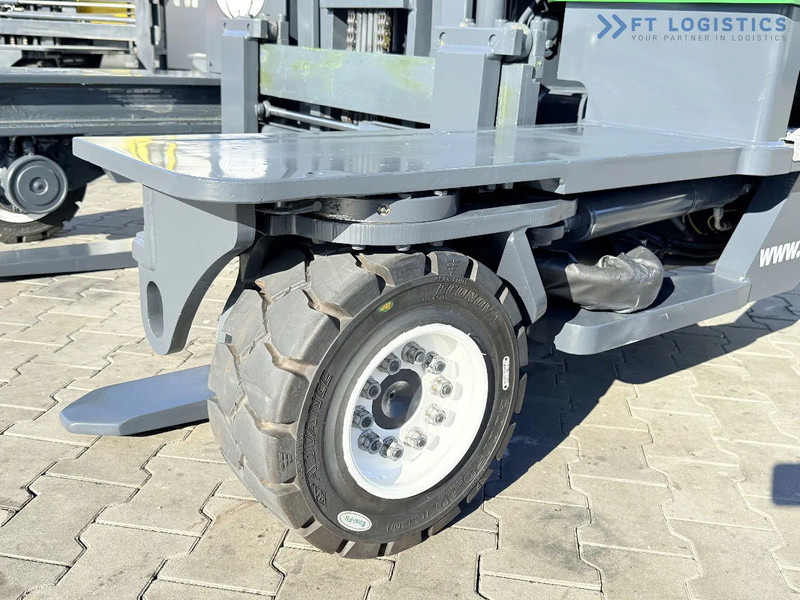 Combilift Combilift Four-Way Multi-Directional Forklift C3500 / Diesel / Duplex 4100 mm / Only 1532 Operating Hours / Fork Positioner / Fu - Carretilla de 4 vías: foto 4 Combilift Combilift Four-Way Multi-Directional Forklift C3500 / Diesel / Duplex 4100 mm / Only 1532 Operating Hours / Fork Positioner / Fu - Carretilla de 4 vías: foto 4