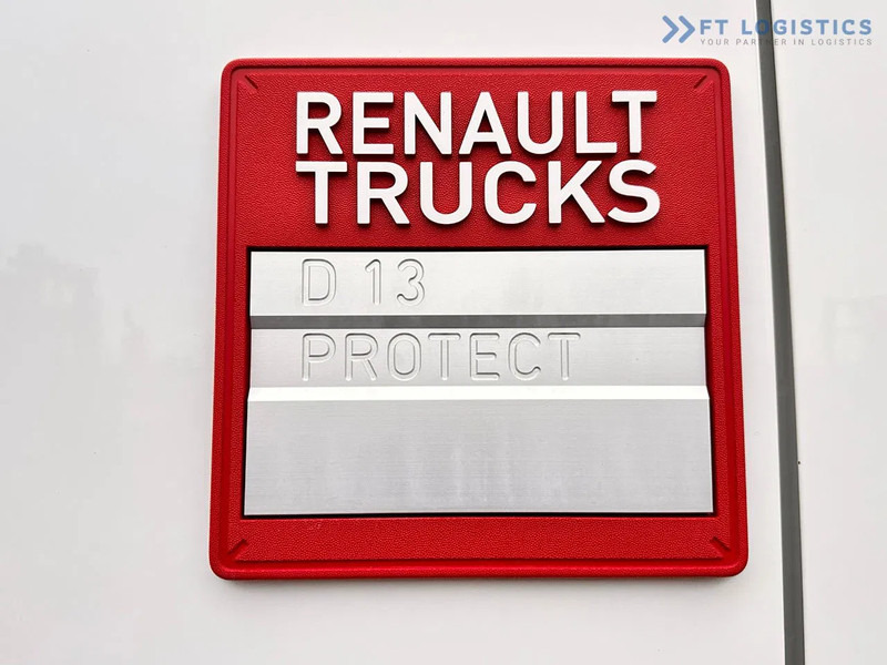 Leasing de Renault Midlum 250 Renault D 250 / AUTOMATIC / 4X2 / 18 PALLETS / TAIL LIFT / SIDE BOARDS / curtainsider truck Renault Midlum 250 Renault D 250 / AUTOMATIC / 4X2 / 18 PALLETS / TAIL LIFT / SIDE BOARDS / curtainsider truck: foto 12