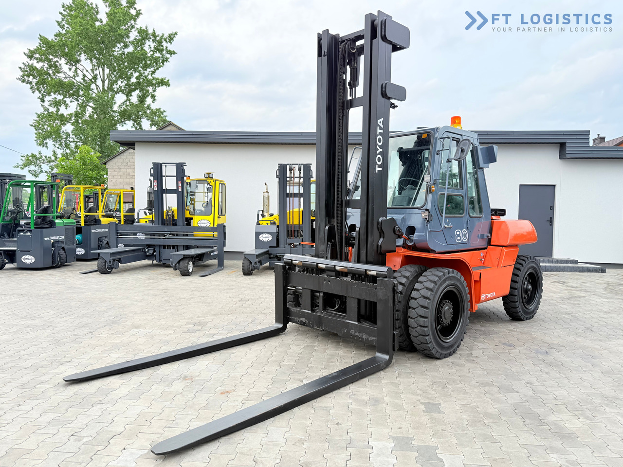 TOYOTA 60-5FD80 / DIESEL / DUPLEX - 4500MM / NEW TYRES / HEATED CABIN / 8 TON / UDT / EXCELLENT CONDITION - Carretilla elevadora diésel: foto 2 TOYOTA 60-5FD80 / DIESEL / DUPLEX - 4500MM / NEW TYRES / HEATED CABIN / 8 TON / UDT / EXCELLENT CONDITION - Carretilla elevadora diésel: foto 2