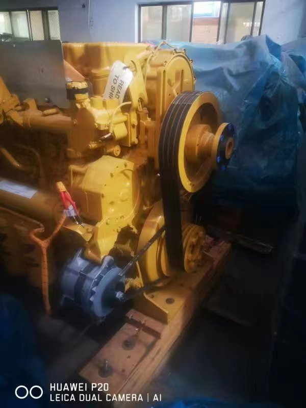 CATERPILLAR C18 - Motor para Excavadora: foto 2 CATERPILLAR C18 - Motor para Excavadora: foto 2