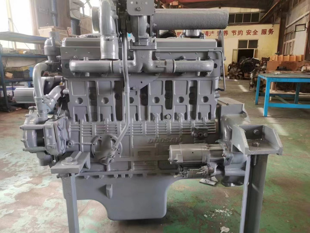 DOOSAN DE12TIS - Motor para Excavadora: foto 1 DOOSAN DE12TIS - Motor para Excavadora: foto 1
