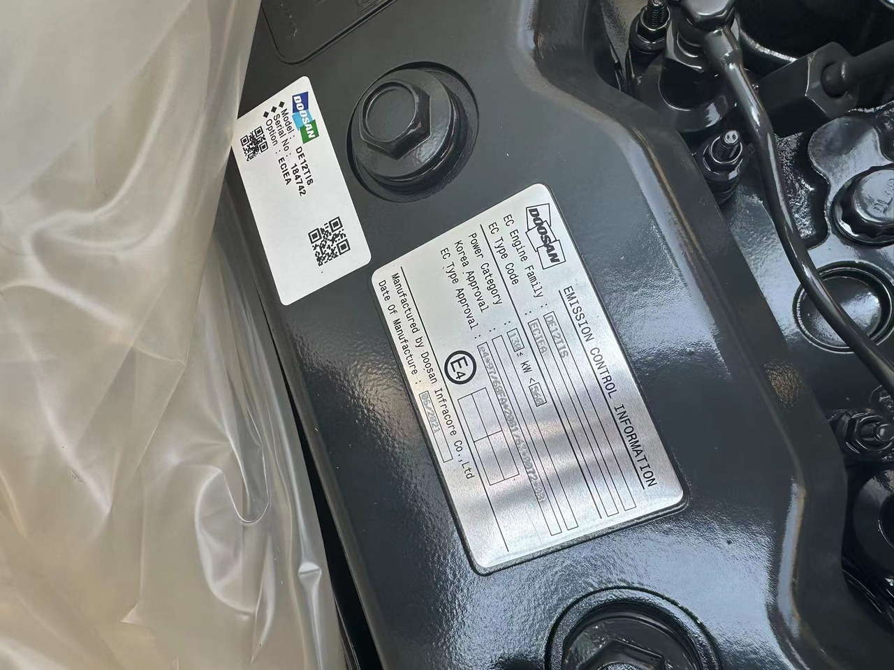 DOOSAN DE12TIS - Motor para Excavadora: foto 1 DOOSAN DE12TIS - Motor para Excavadora: foto 1