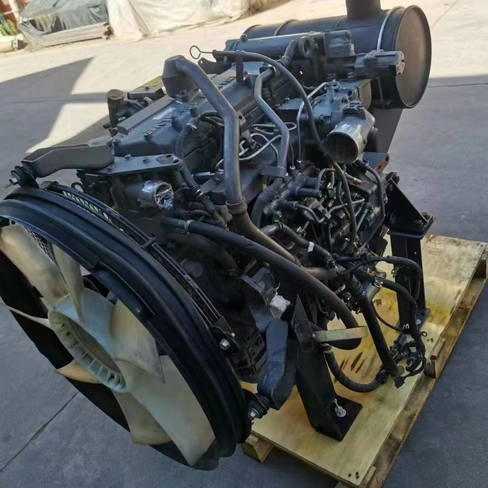 ISUZU 4HK1 - Motor y piezas para Implemento: foto 1 ISUZU 4HK1 - Motor y piezas para Implemento: foto 1