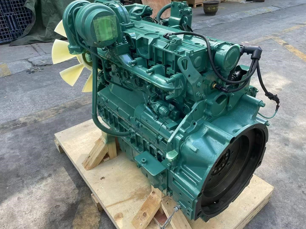 VOLVO D6D - Motor para Excavadora: foto 4 VOLVO D6D - Motor para Excavadora: foto 4