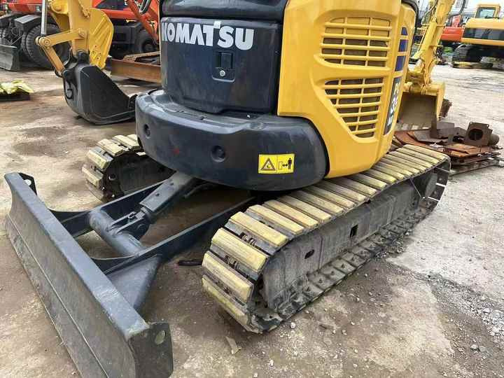 Best Quality Komatsu PC35mr Used Mini Excavator Earth-moving Machinery in Good Condition - Excavadora de cadenas: foto 4 Best Quality Komatsu PC35mr Used Mini Excavator Earth-moving Machinery in Good Condition - Excavadora de cadenas: foto 4
