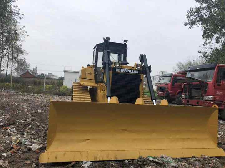 CAT High Quality Used Machinery , Original D6h Cat Bulldozer , Winch Attached Cat Bulldozer - Bulldozer: foto 3 CAT High Quality Used Machinery , Original D6h Cat Bulldozer , Winch Attached Cat Bulldozer - Bulldozer: foto 3