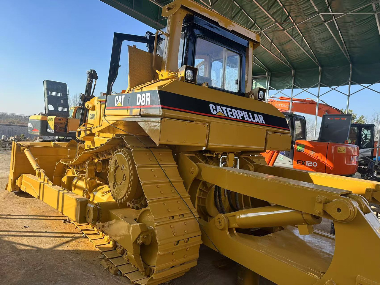 CATERPILLAR Used Bulldozer D8R Hotsale D6R D7G - Bulldozer: foto 4 CATERPILLAR Used Bulldozer D8R Hotsale D6R D7G - Bulldozer: foto 4